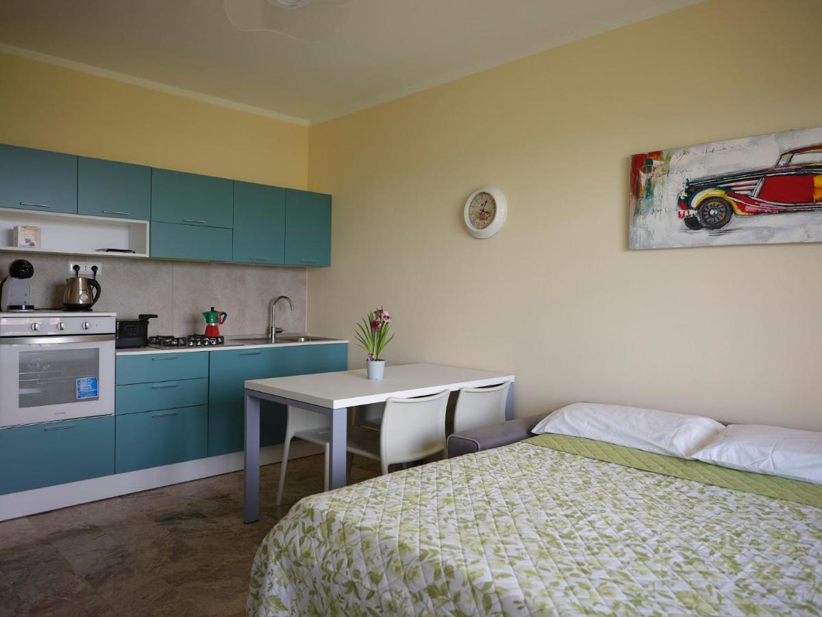 Casa Ierardi - Appartamento Arona Bellavista Luaran gambar