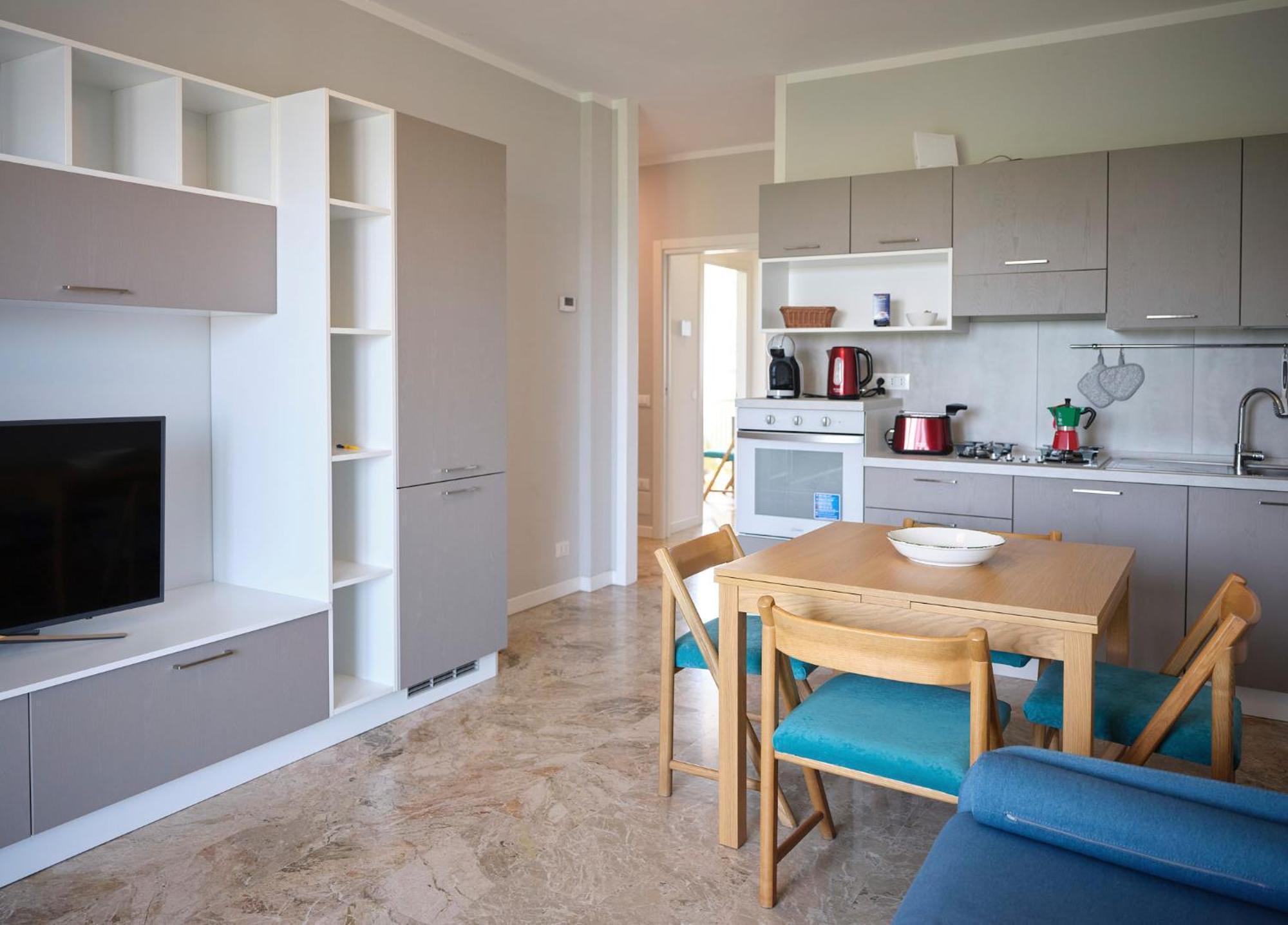 Casa Ierardi - Appartamento Arona Bellavista Luaran gambar